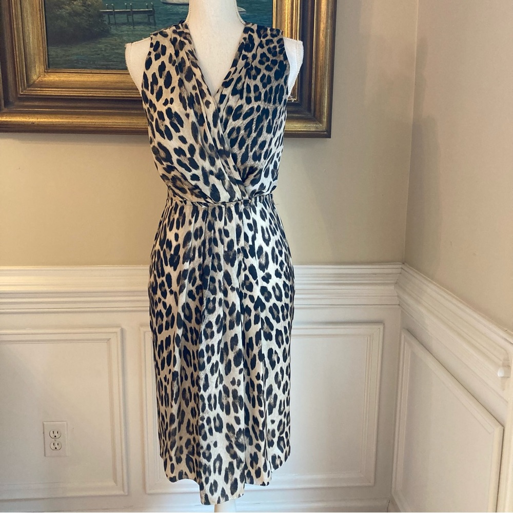L’AGENCE Neutral Tan Taupe Black Animal Print Silky VNeck Sleeveless Dress - Picture 2 of 12